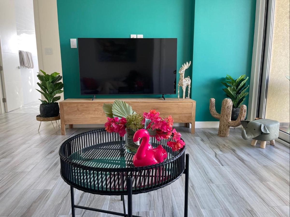 Luxury Ocean View Condo @ Aruba'S Palm Beach Exterior foto